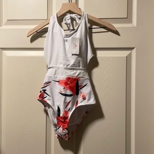 White floral 1pc swimsuit S
